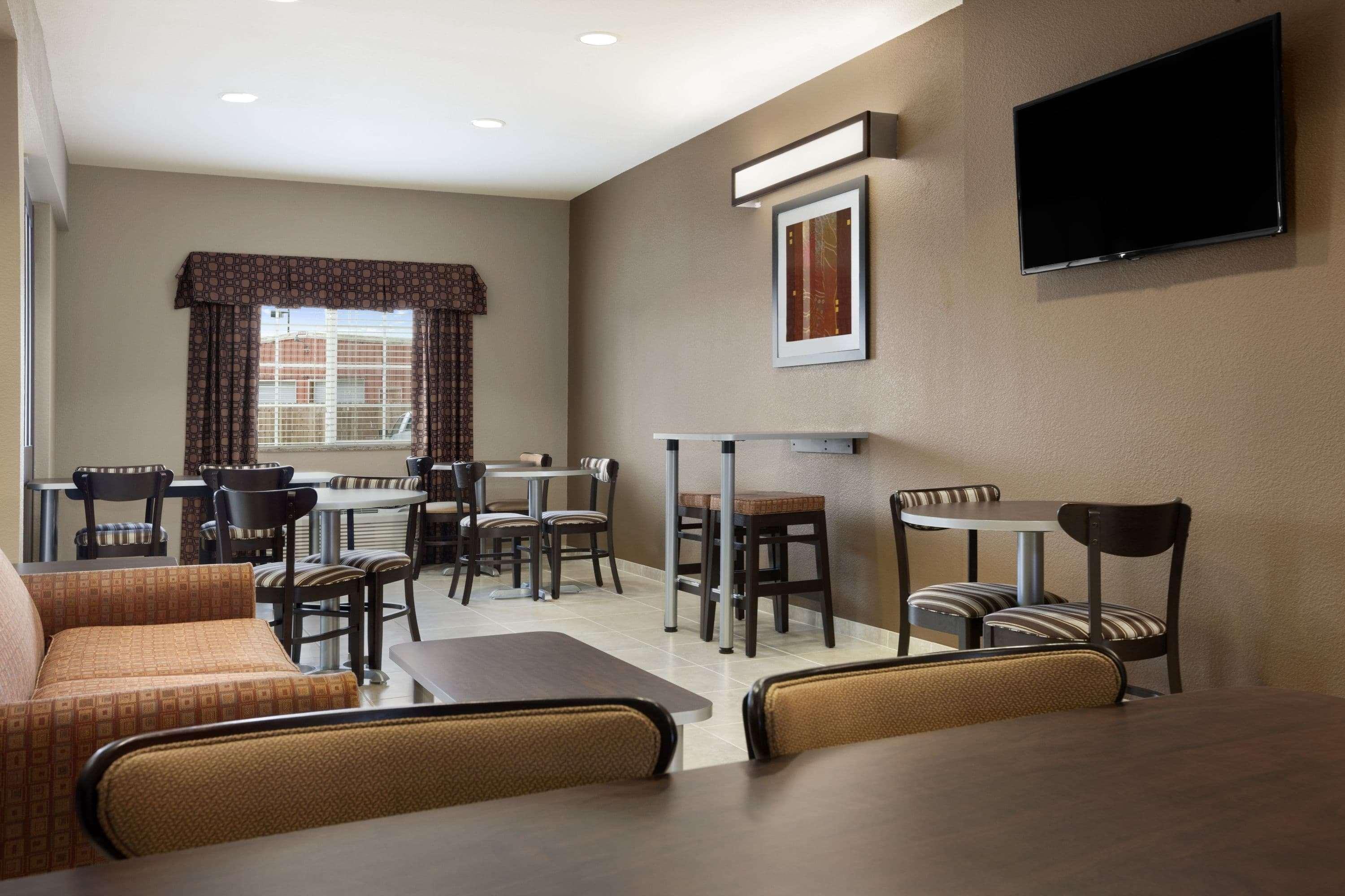 Microtel Inn & Suites Kenedy Εξωτερικό φωτογραφία