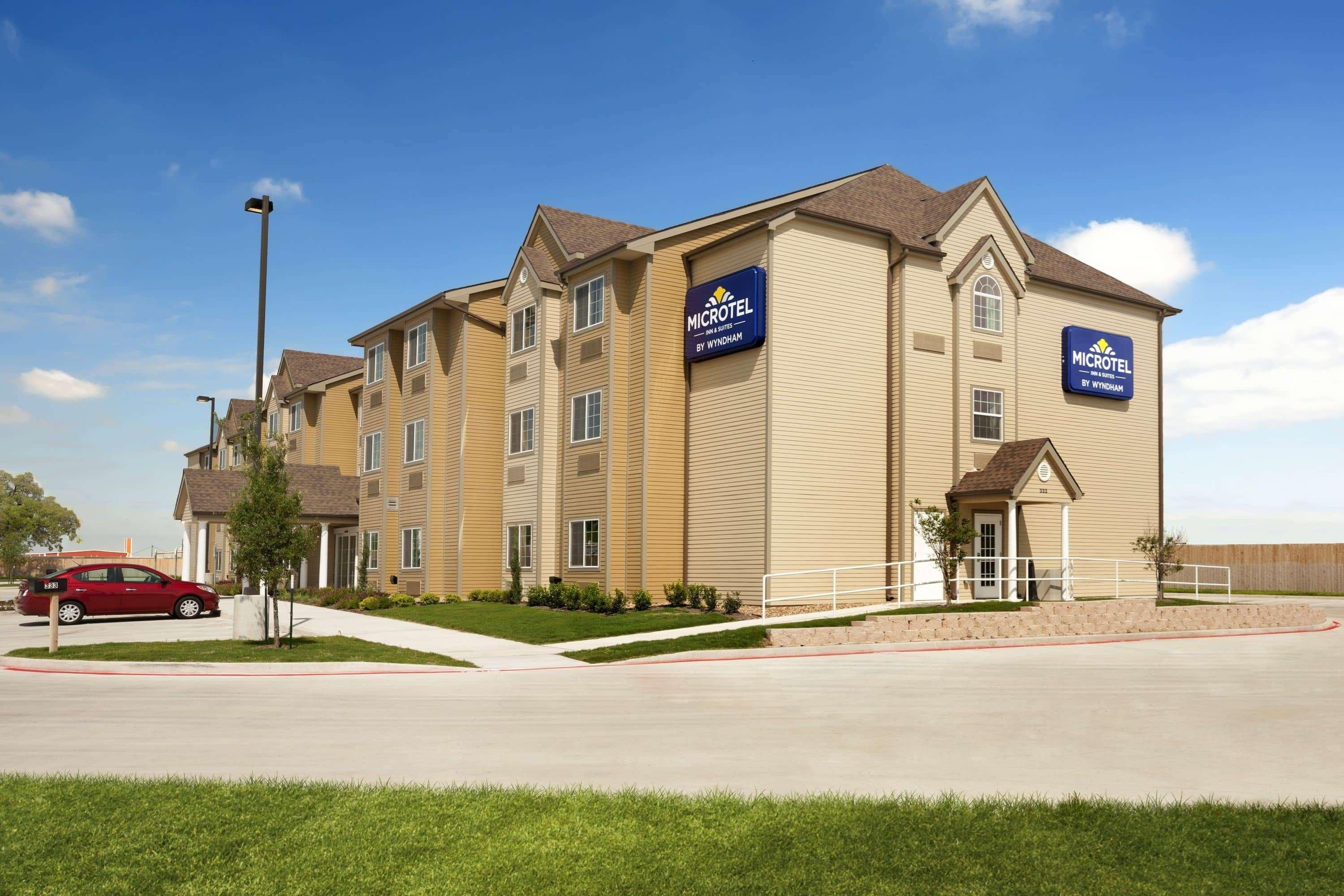 Microtel Inn & Suites Kenedy Εξωτερικό φωτογραφία
