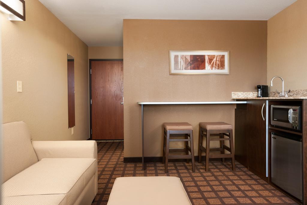 Microtel Inn & Suites Kenedy Εξωτερικό φωτογραφία