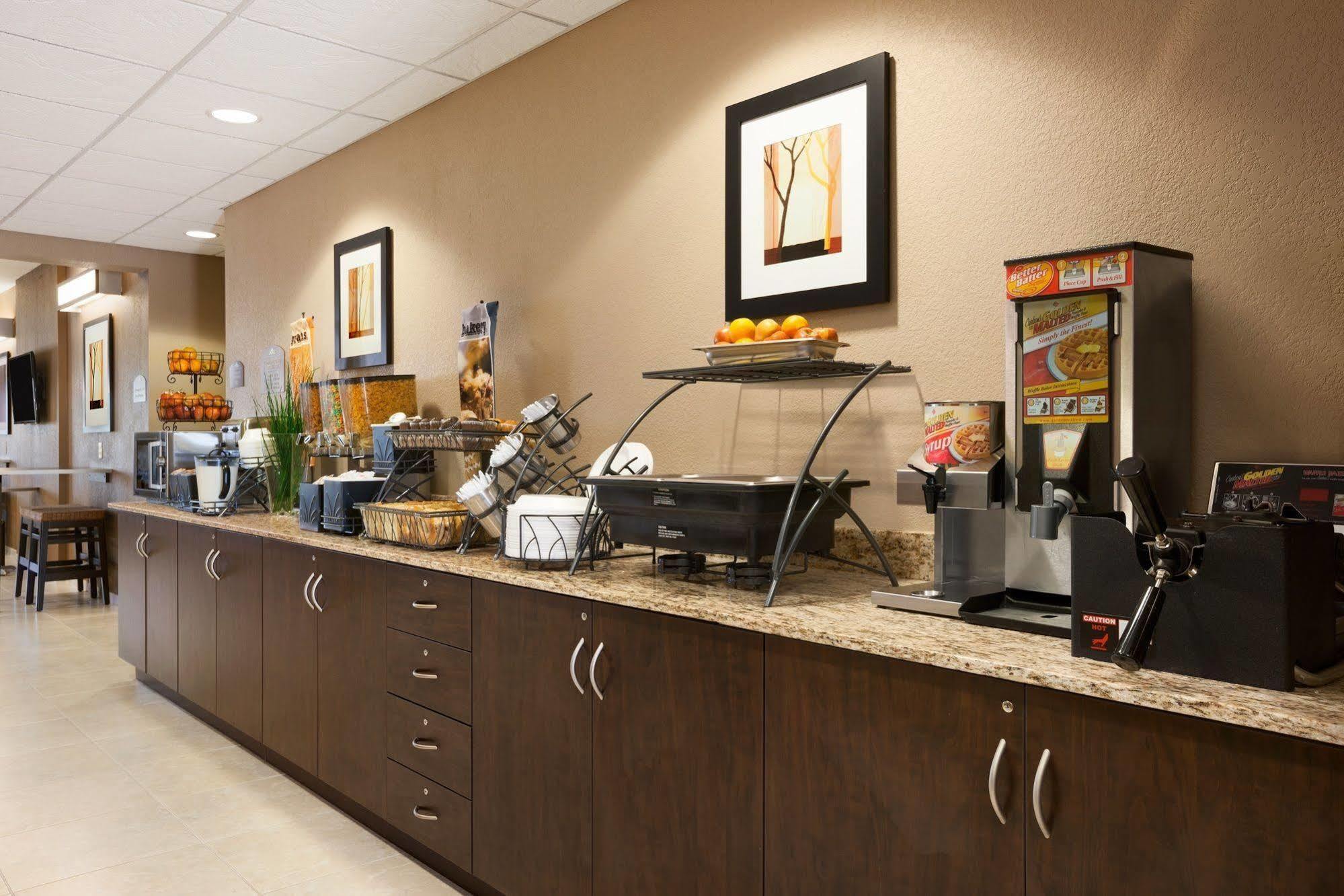 Microtel Inn & Suites Kenedy Εξωτερικό φωτογραφία