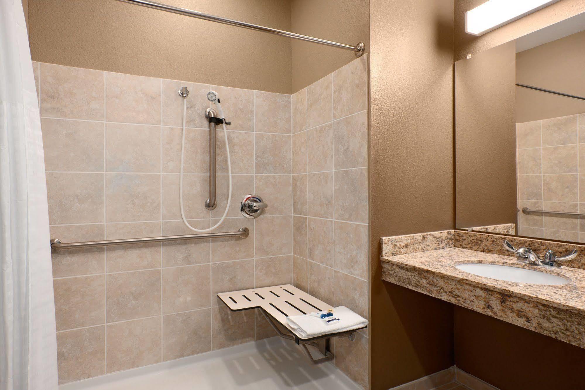 Microtel Inn & Suites Kenedy Εξωτερικό φωτογραφία