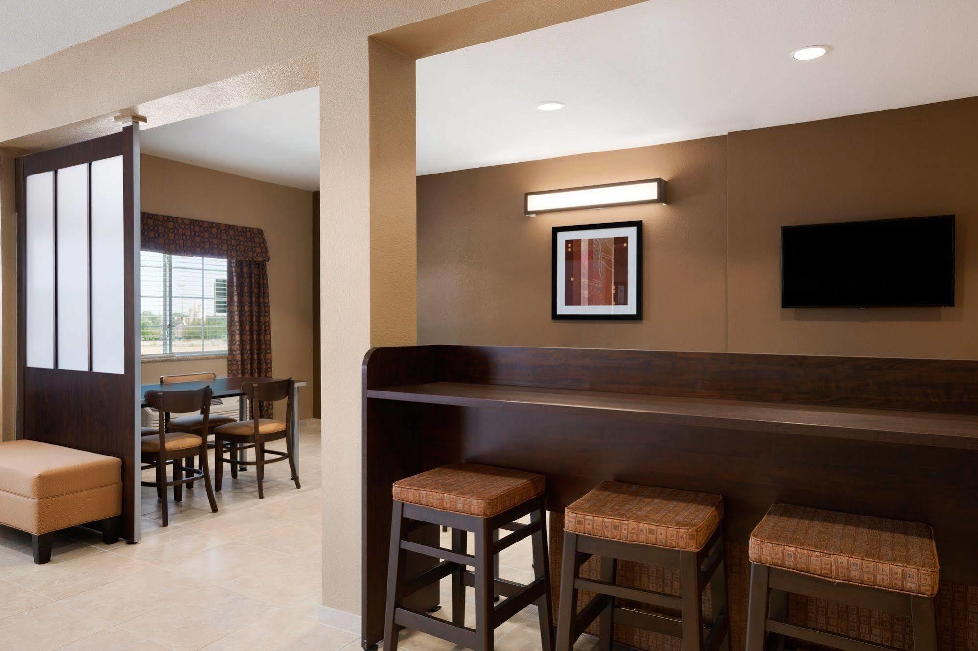 Microtel Inn & Suites Kenedy Εξωτερικό φωτογραφία