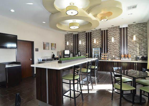 Microtel Inn & Suites Kenedy Εξωτερικό φωτογραφία
